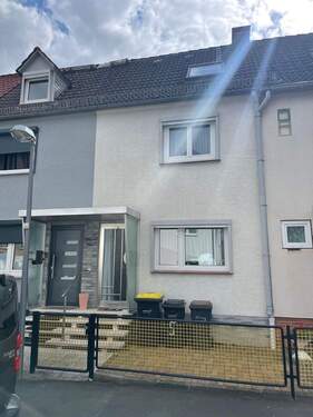 Ansicht - Mehrfamilienhaus, Wohnhaus mit 70,00 m&sup2; in Kassel zum Kaufen