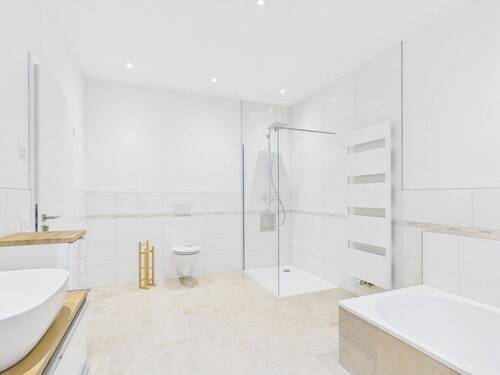 Tageslichtbad en Suite - 