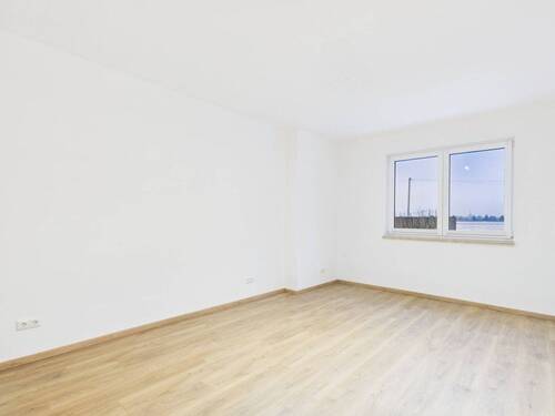 Mögliches Gästezimmer im Erdgeschoss - Doppelhaushälfte mit 315,00 m&sup2; in Moosinning zur Miete