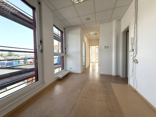 Eingangsbereich - 3 Zimmer Büro zur Miete in Schramberg / Sulgen
