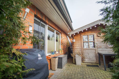 Terrasse - Doppelhaushälfte mit 105,20 m² in Sarlhusen zum Kaufen