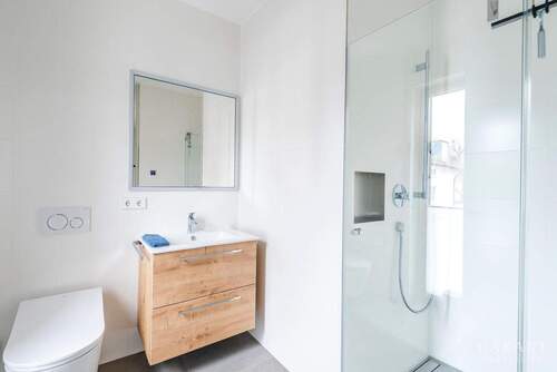 Bad - Etagenwohnung mit 117,00 m&sup2; in Karlsruhe zum Kaufen