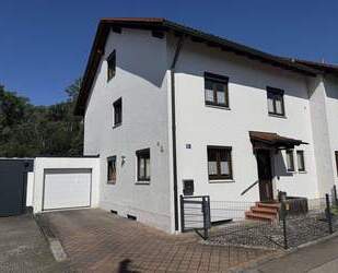 Platz für die ganze Familie! Traumhafte Doppelhaushälfte mit Blick ins Grüne - Oberstimm