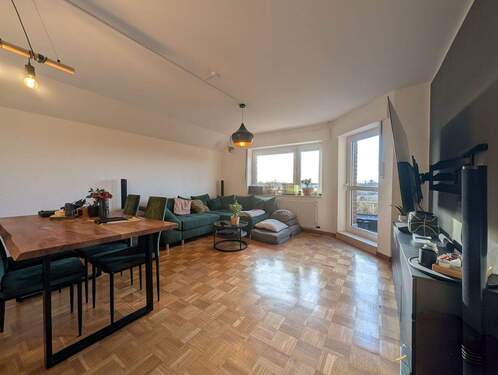 Ess-Wohnzimmer - Eigentumswohnung mit Tiefgaragenstellplatz und Loggia in Voerde