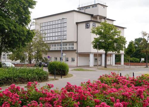 kurze Wege mit Tram oder Bus - 