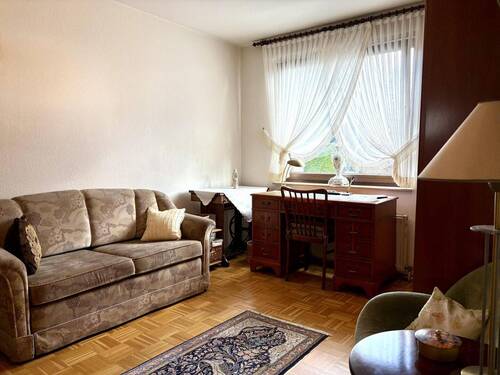 Kinder- oder Arbeitszimmer - 