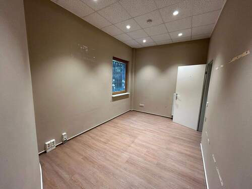 Raum 2 - 2 Zimmer Etagenwohnung in Berlin