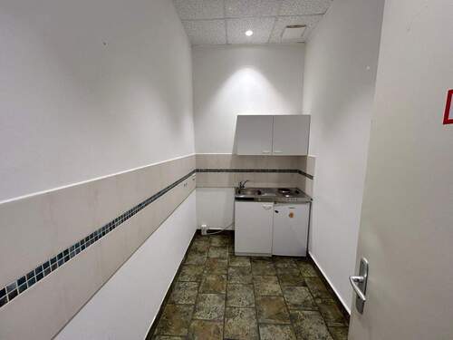 Küche - Etagenwohnung mit 85,60 m&sup2; in Berlin zur Miete