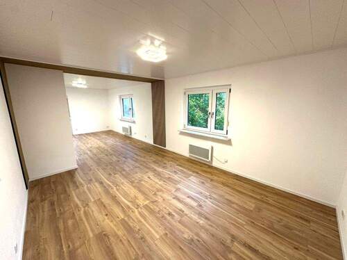 Wohnzimmer - Etagenwohnung mit 75,10 m&sup2; in Heidelberg / Ziegelhausen zum Kaufen