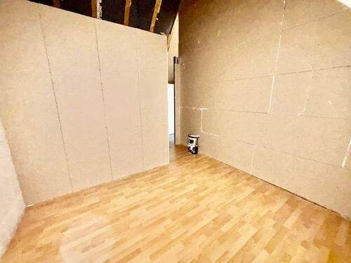 DG, Raum 2, später mit Gaube - 