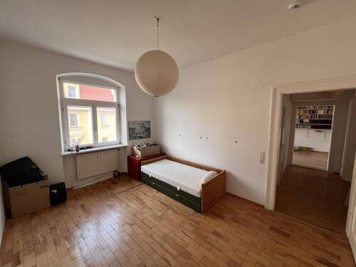 Schlafen - 2 Zimmer Etagenwohnung in Regensburg