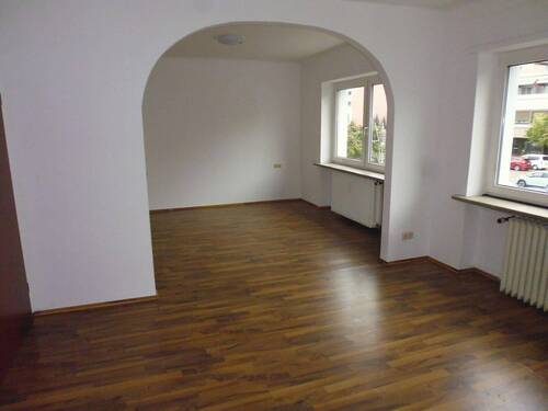 Bild 1 - Dillingen, direkt am Odilienplatz, 2 12 ZKB