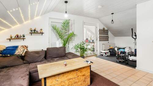 1. OG Wohnzimmer 1 - 