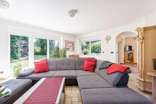 Wohnzimmer - Einfamilienhaus mit 127,00 m&sup2; in Berlin zum Kaufen