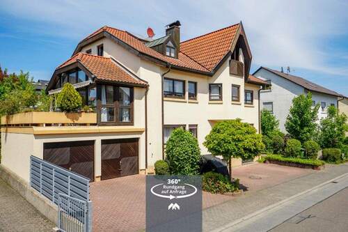 Stattliches Dreifamilienhaus - Dreifamilienhaus mit zwei vermieteten Einheiten und einer Doppelgarage!