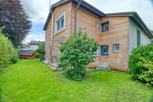 Ansicht von Osten - 6 Zimmer Einfamilienhaus in Rosenheim