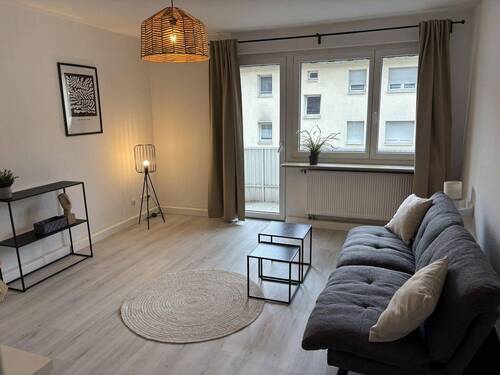 Bild 1 - Vollmöblierte helle 3 Zimmer Wohnung 