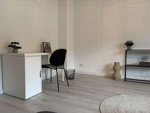 Bild 2 - 3 Zimmer Etagenwohnung zur Miete in Nürnberg