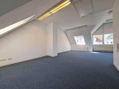 20250430_104757.jpg - Büro in Offenbach am Main zur Miete