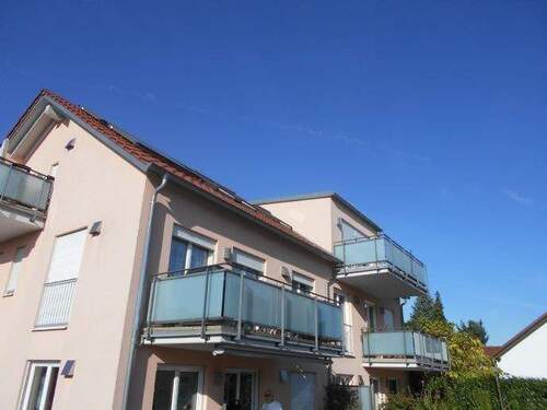 Bild 3 - NEUMANN - Hochwertige 2ZKB mit Einbauküche in ruhiger & zentraler Lage