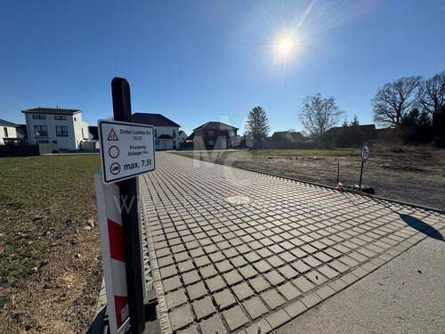 Privatweg - Doppelhaushälfte mit 137,00 m² in Langenhagen / Godshorn zum Kaufen