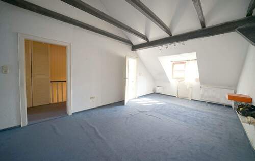 Schlafzimmer DG II - 