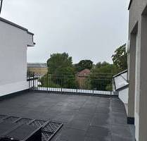 Goethestadt Weimar - außergewöhnliche ETW mit Dachterrasse, Fahrstuhl und TG-Stellplatz
