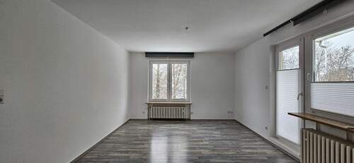 Teilasnciht vom Wohnzimmer - Etagenwohnung mit 81,00 m&sup2; in Gummersbach zur Miete