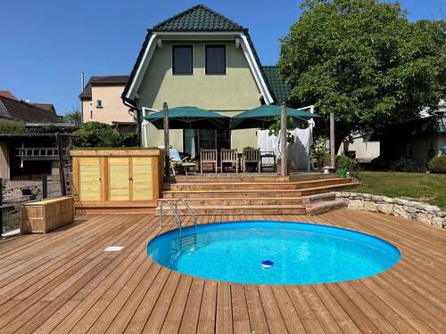 Terrasse mit Pool - 