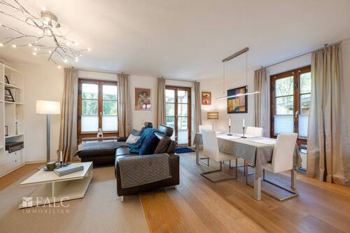 Wohnen schräg Blick Terrasse - 5 Zimmer Doppelhaushälfte in Grasbrunn