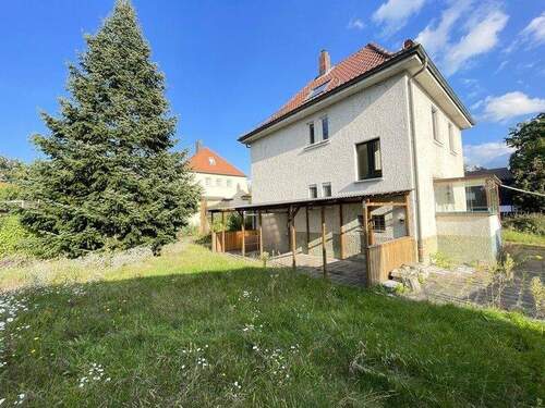 Außenansicht - 5 Zimmer Einfamilienhaus zum Kaufen in Schwaig-Behringersdorf