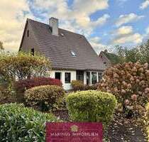 Einfamilienhaus mit großem Garten und Doppelgarage in Selsingen