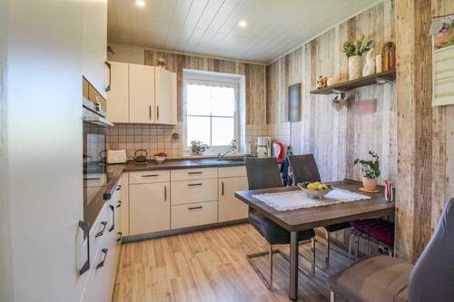 Küche - 3 Zimmer Etagenwohnung in Peenemünde