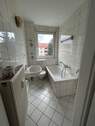Bad/WC Wohnung 1 im EG links - 
