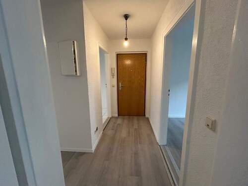 Diele Wohnung 1 im EG links - 