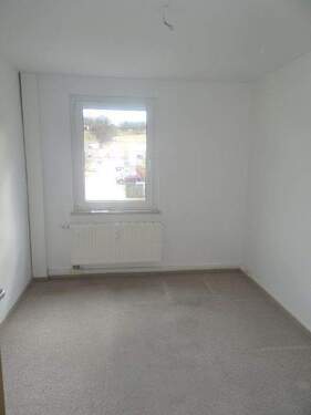 Kleines Zimmer Wohnung 4 im 1.OG rechts - 