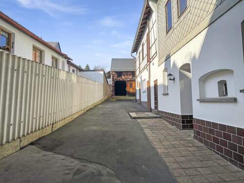 Innenhof - Einfamilienhaus mit 143,00 m&sup2; in Schleiz/ Gräfenwarth zum Kaufen