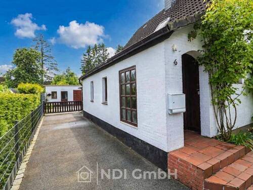 Eingangsbereich 2. DHH - 