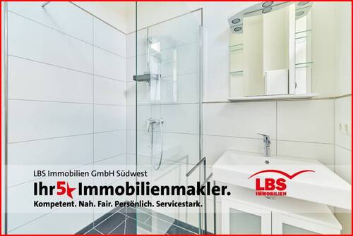 Tageslichtbad EG m. Dusche - 