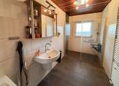 Bad mit ebenerdiger Dusche - 