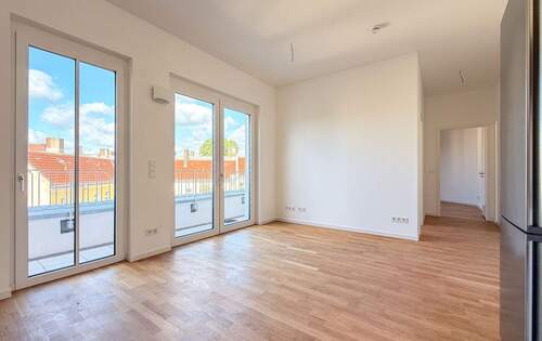 Wohnbereich - 2 Zimmer Etagenwohnung zum Kaufen in Berlin