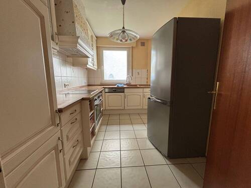 Teilansicht von der Küche 
- 4 Zimmer Etagenwohnung in Gummersbach