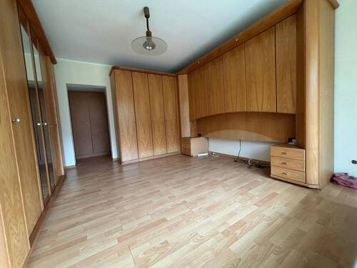 Teilansicht vom Gästezimmer / Büro im UG - 