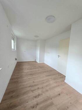 Küche Blick zur Küchenzeile - 4 Zimmer Etagenwohnung zum Kaufen in Landau in der Pfalz