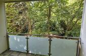 Balkon, Blick ins Grüne - 