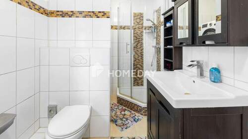 1. OG Badezimmer 1 - 