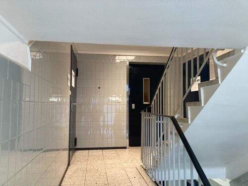 Treppenhaus/ Fahrstuhl - Büro in Hamburg zur Miete