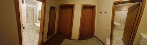 an Schlafräume grenzende Bäder - 