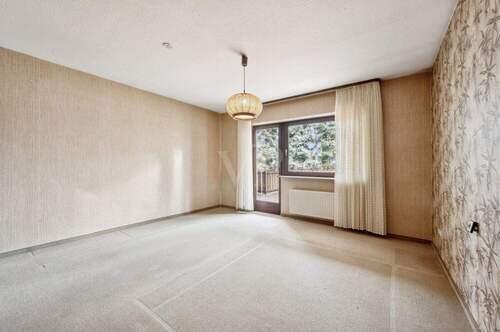 Schlafzimmer mit Balkon - 