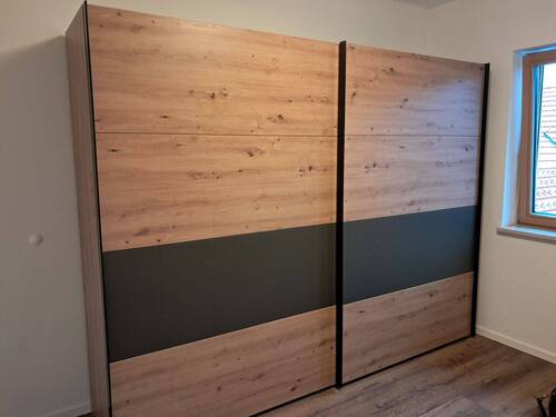 Schlafzimmerschrank.jpg - 